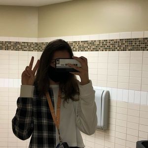 Meet your Posher, Jasmine